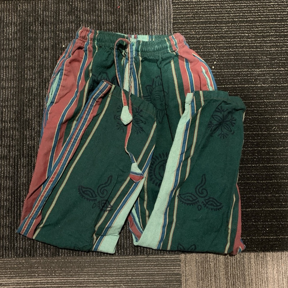 women’s hippy/boho pants, comfortable and flattering. size medium
